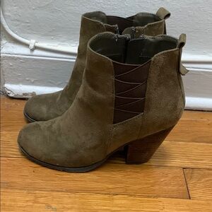 GENTLY WORN Olive Green Suede Ankle Boots
